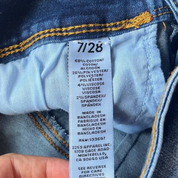 ARIYA JEANS High Waist Cutoff Jean Shorts Sz 7/28 3 Button Stretch Festival - Picture 10 of 13